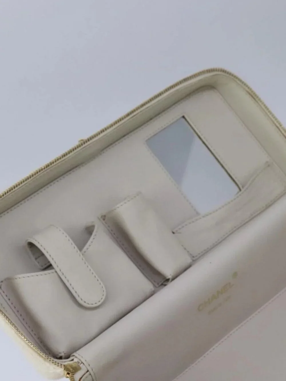 CHANEL brand	chanel color	white